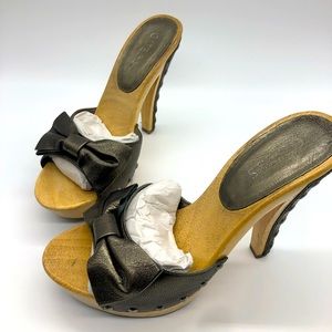 Wooden Style High Heeled Guess Stilettos